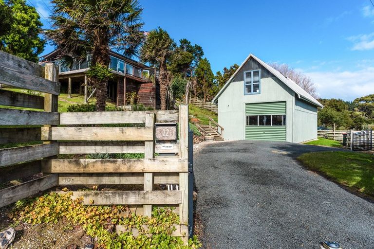 Photo of property in 22 Waiata Road, Onetangi, Waiheke Island, 1081