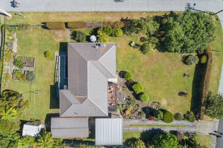 Photo of property in 54 Island View Road, Western Heights, Rotorua, 3015