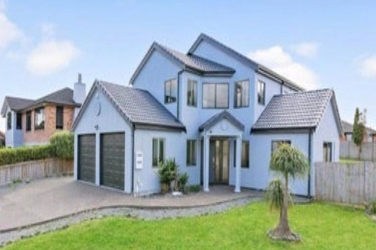 Photo of property in 21 Parkhaven Drive, Rosehill, Papakura, 2113