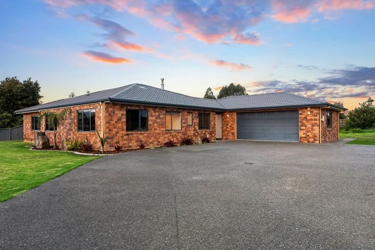 Photo of property in 43 Mahana Way, Pyes Pa, Tauranga, 3112