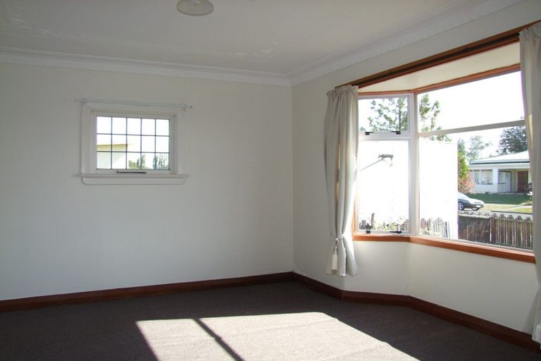 Photo of property in 9 Ossian Street, Milton, 9220