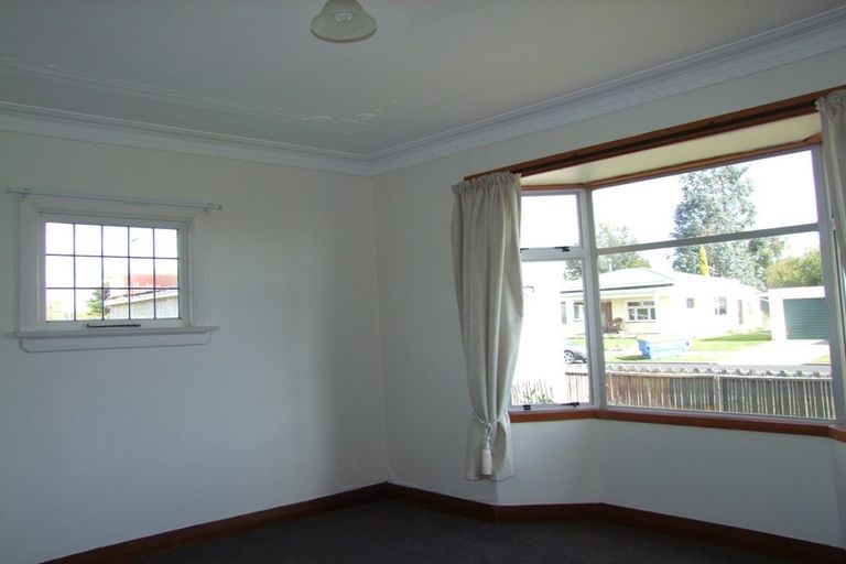 Photo of property in 9 Ossian Street, Milton, 9220