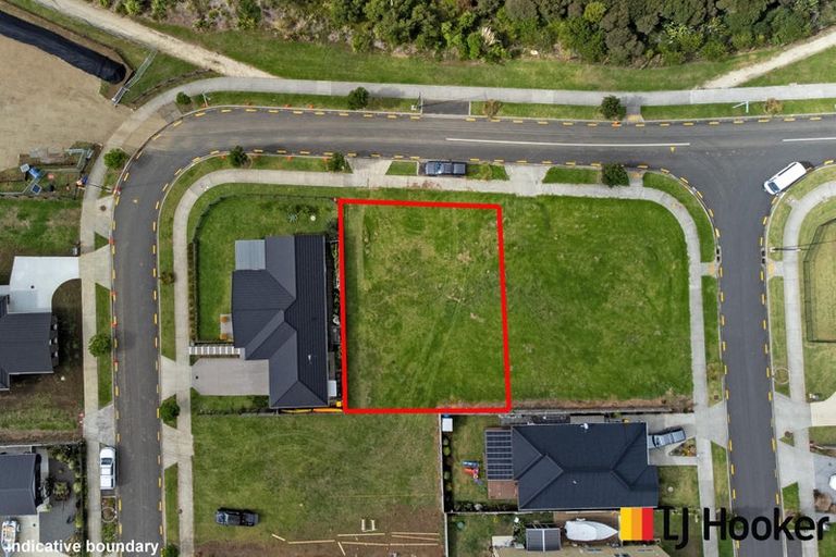 Photo of property in 35 Dame Nganeko Drive, Glenbrook, 2681