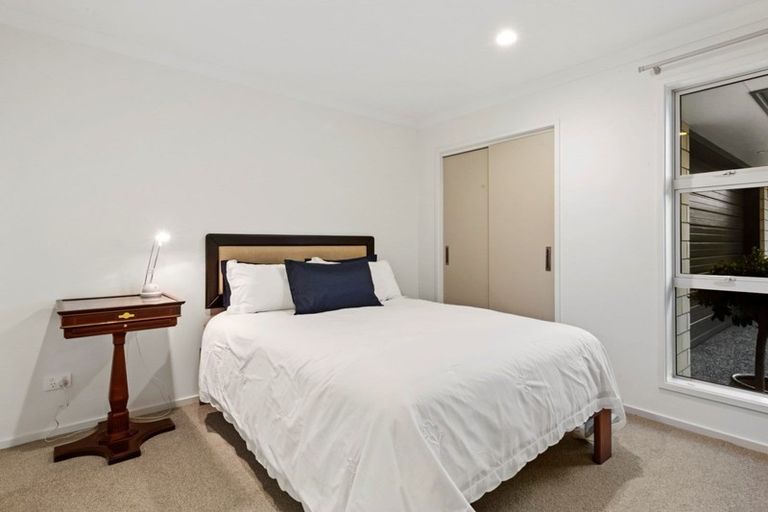 Photo of property in 16 Ellesmere Close, Pyes Pa, Tauranga, 3112