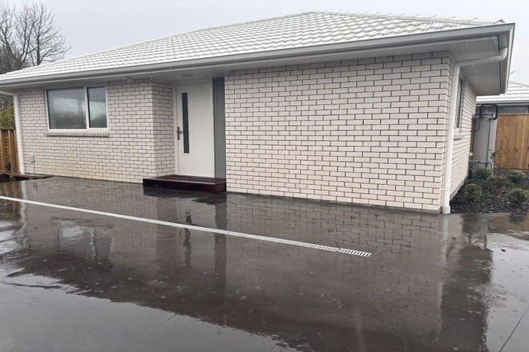 Photo of property in 1a Towai Street, Inglewood, 4330
