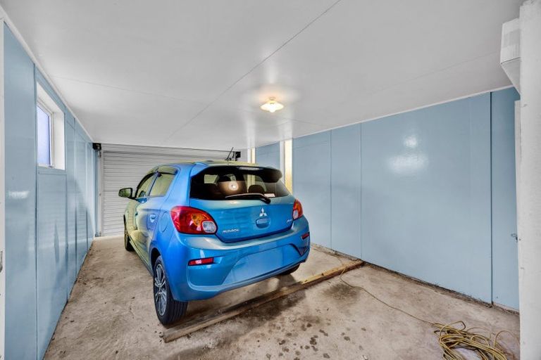 Photo of property in 23 Hinau Street, Inglewood, 4330