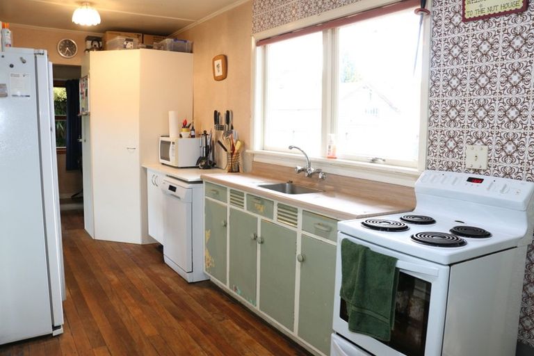 Photo of property in 22 Emano Street, Toi Toi, Nelson, 7010