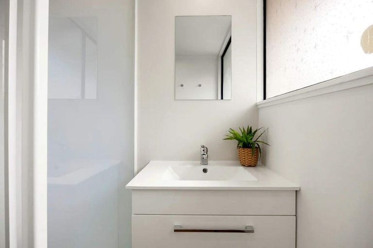 Photo of property in 14 Tupelo Street, Pukete, Hamilton, 3200