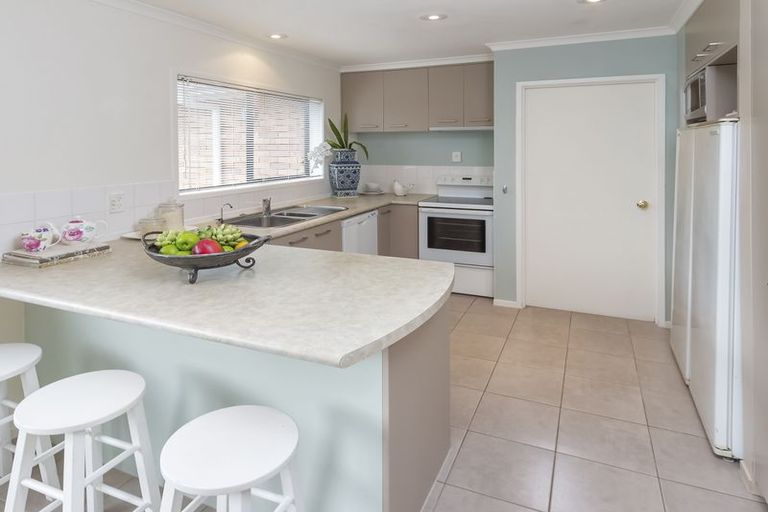 Photo of property in 1/3 Waller Avenue, Bucklands Beach, Auckland, 2012