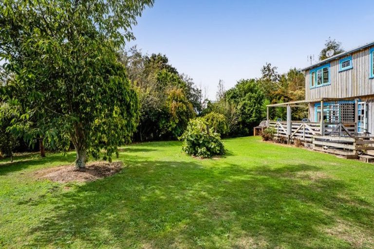 Photo of property in 100 Conway Road, Eltham, 4322