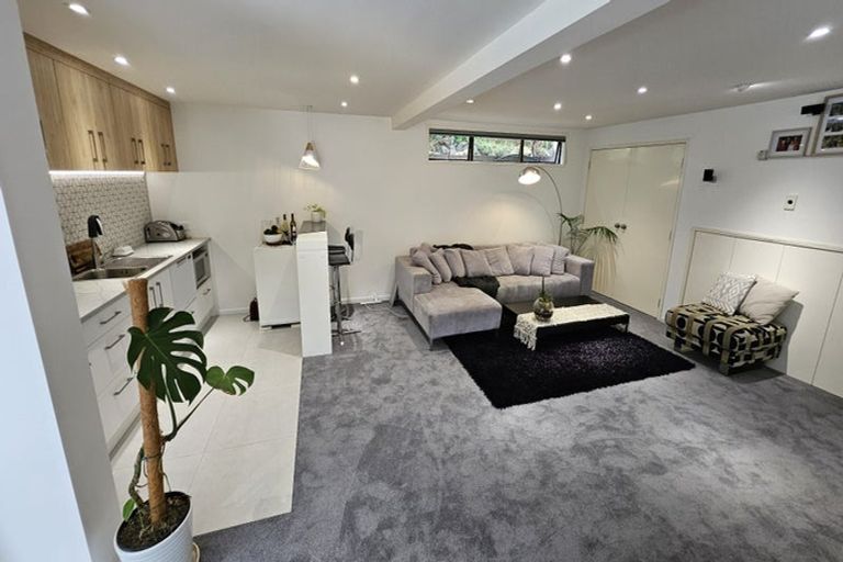 Photo of property in 170 Attwood Road, Paremoremo, Auckland, 0632