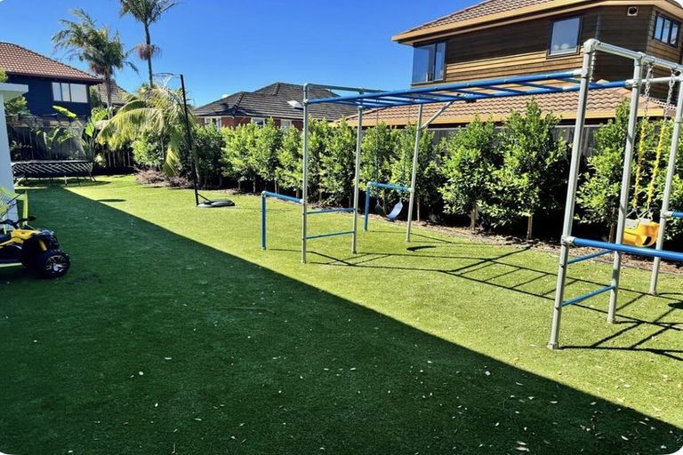 Photo of property in 24 Otakau Road, Milford, Auckland, 0620