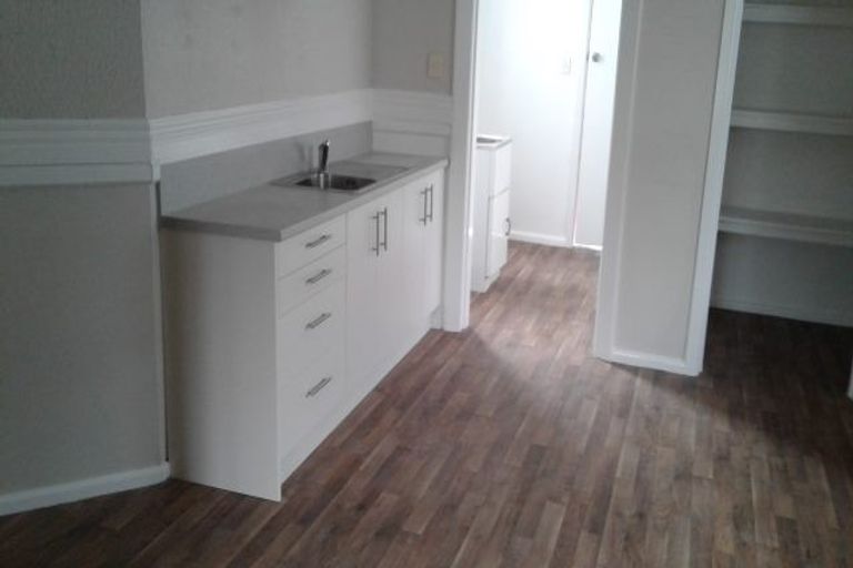 Photo of property in 70 Laurence Street, Waltham, Christchurch, 8023