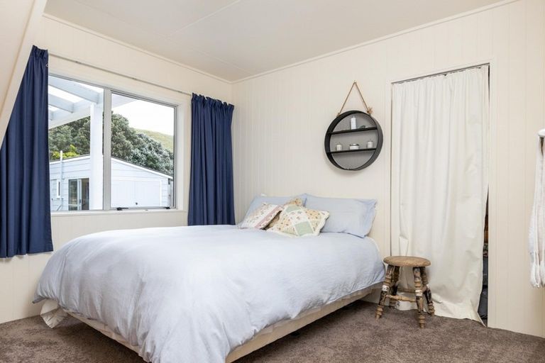 Photo of property in 14 Tamarisk Drive, Riversdale Beach, Masterton, 5872