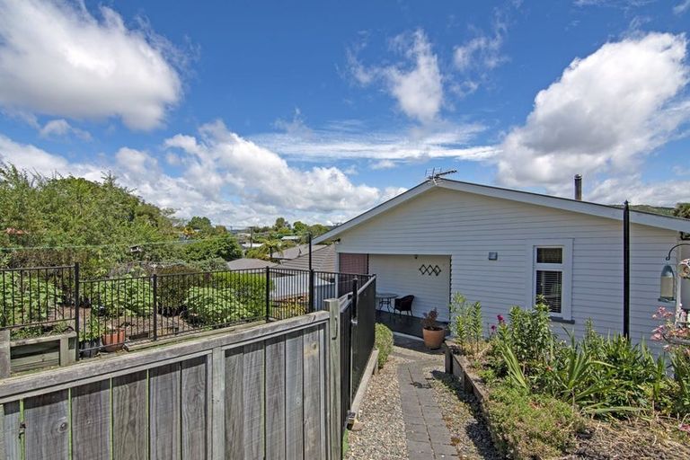 Photo of property in 106 Whitby Road, Wakefield, 7025