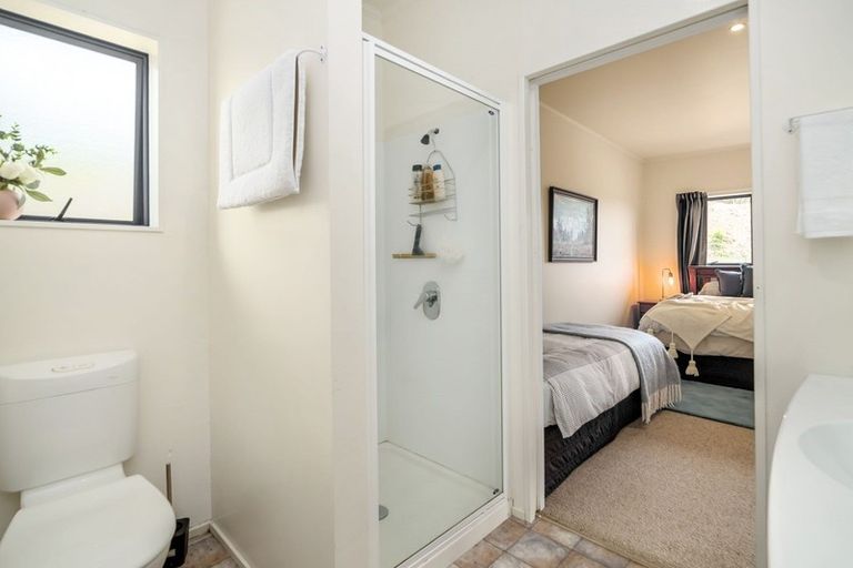 Photo of property in 117a Lees Pakaraka Road, Te Ore Ore, Masterton, 5886