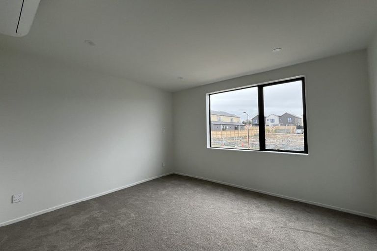 Photo of property in 168 Kerepi Street, Westgate, Auckland, 0814