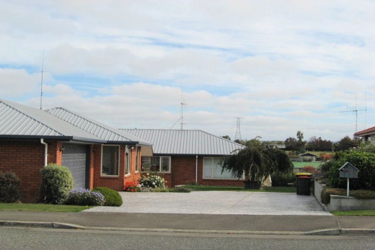 Photo of property in 40 Temple Crescent, Gleniti, Timaru, 7910