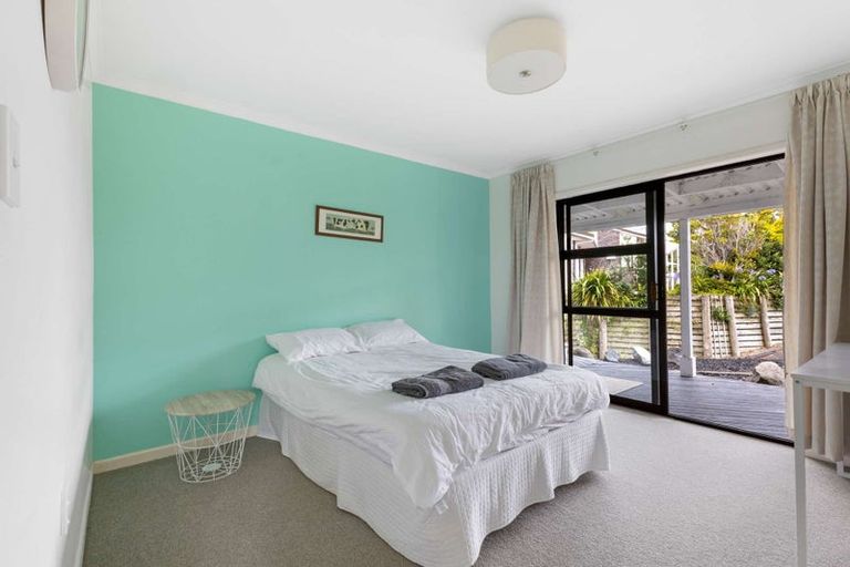 Photo of property in 12 Ash Place, Whalers Gate, New Plymouth, 4310