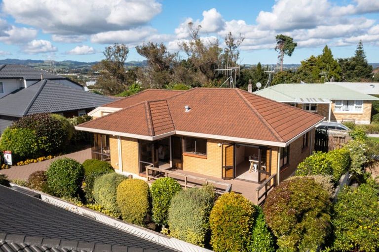 Photo of property in 6b Camellia Place, Greerton, Tauranga, 3112