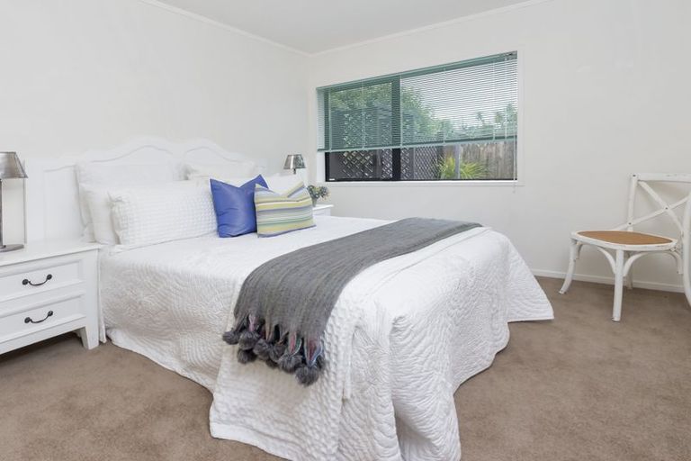 Photo of property in 1/3 Waller Avenue, Bucklands Beach, Auckland, 2012