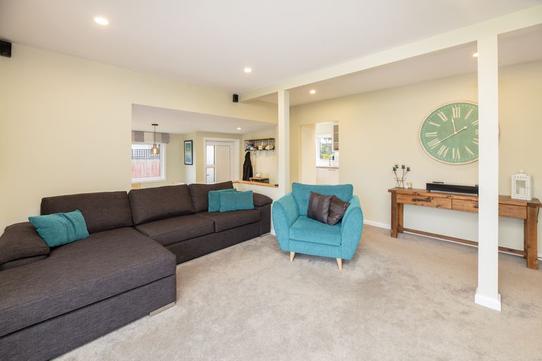 Photo of property in 120 Pine Avenue, South New Brighton, Christchurch, 8062