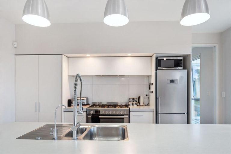 Photo of property in 11 Coprosma Close, Papamoa Beach, Papamoa, 3118