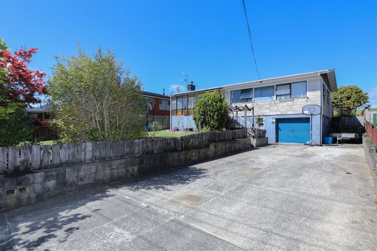 Photo of property in 8 Mcvie Road, Huntly, 3700