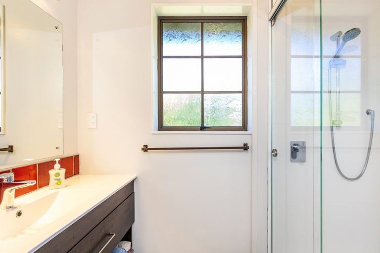 Photo of property in 5 Te Kuru Lane, Pukawa Bay, Turangi, 3381