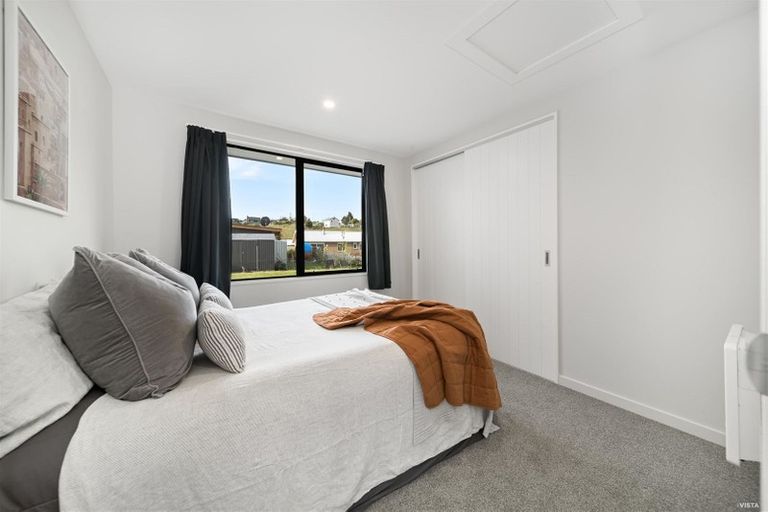 Photo of property in 4 Hewson Crescent, Lake Hawea, Wanaka, 9382