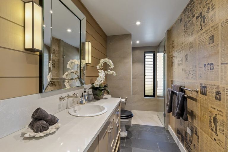 Photo of property in 11 Dalgleish Lane, Arrowtown, Queenstown, 9371