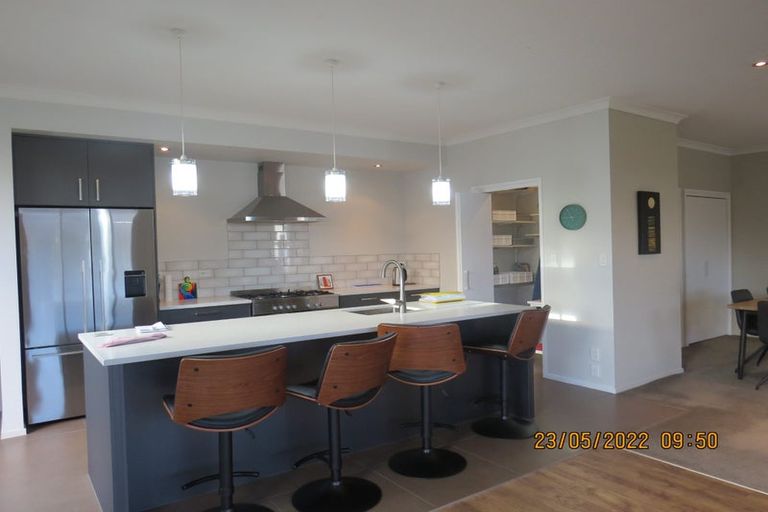 Photo of property in 2 Donald Place, Frimley, Hastings, 4120