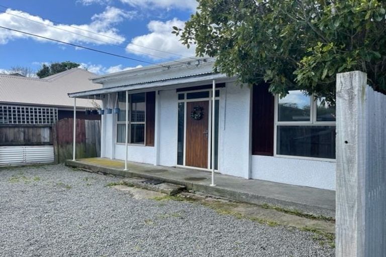 Photo of property in 98 Nursery Road, Phillipstown, Christchurch, 8011