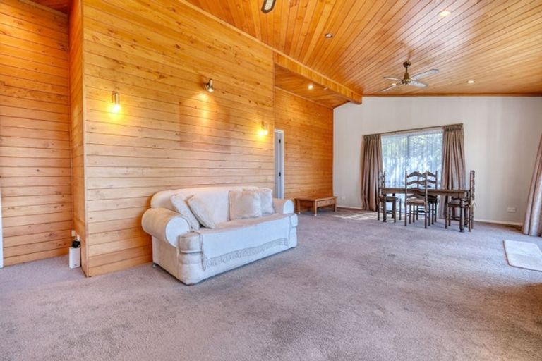 Photo of property in 71 Cable Bay Block Road, Cable Bay, 0420
