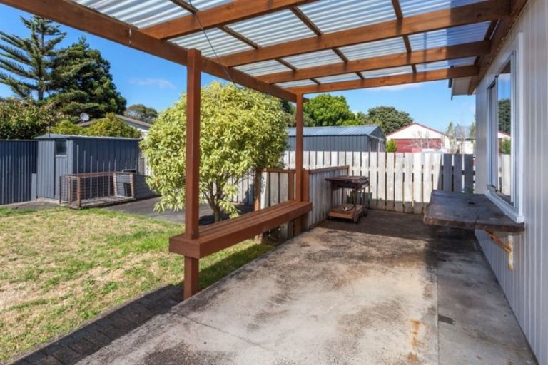 Photo of property in 114b Weka Street, Whangamata, 3620