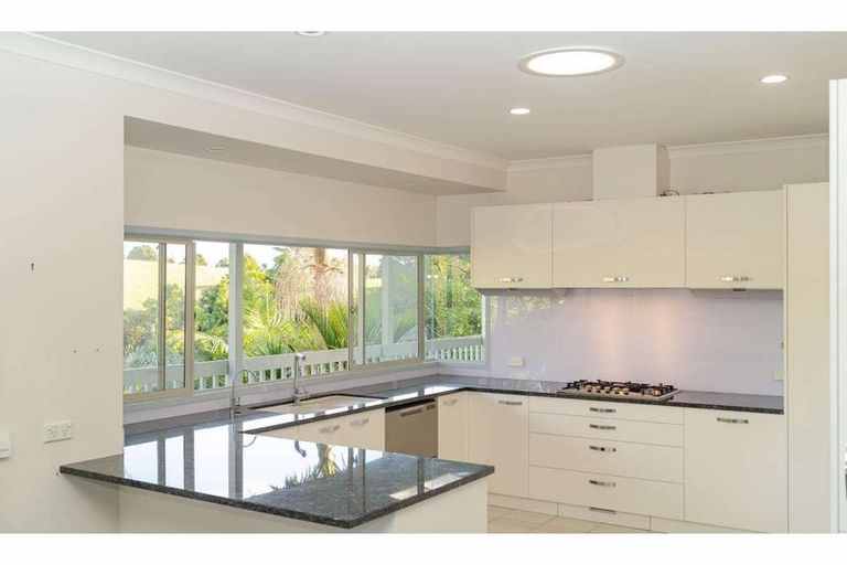 Photo of property in 33a Skudders Beach Road, Kerikeri, 0294