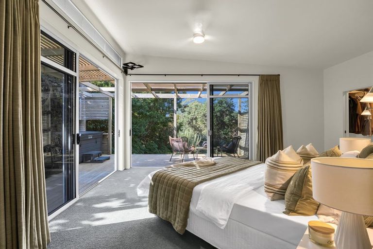 Photo of property in 2a Wouldbank Way, Welcome Bay, Tauranga, 3112