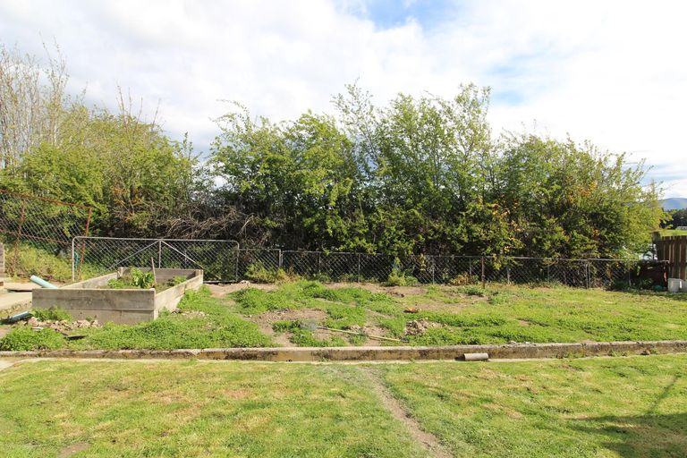 Photo of property in 24 Garden Street, Lumsden, 9730