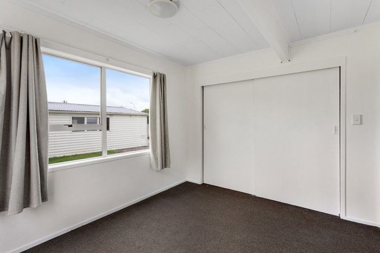 Photo of property in 32 Eastburn Street, Papakura, 2110
