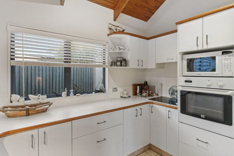 Photo of property in 107b Ocean Road, Whangamata, 3620