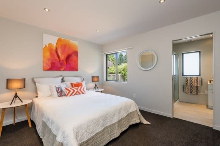 Photo of property in 23 Groves Road, Raumati Beach, Paraparaumu, 5032