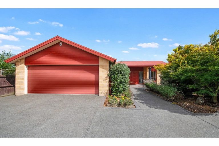 Photo of property in 86 Milns Road, Halswell, Christchurch, 8025