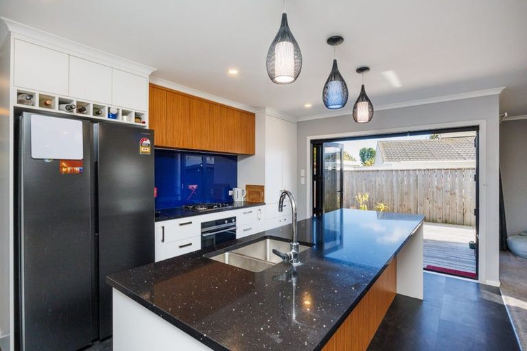 Photo of property in 9a Belvedere Crescent, Takaro, Palmerston North, 4412