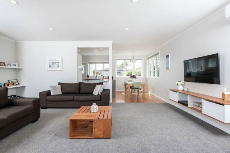 Photo of property in 40 Vincent Street, Howick, Auckland, 2014