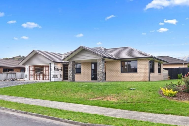 Photo of property in 24 Mary-ellen Place, Coromandel, 3506