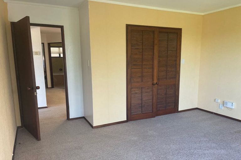 Photo of property in 94 Arran Road, Browns Bay, Auckland, 0630