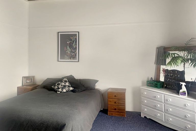 Photo of property in 17 York Street, Dannevirke, 4930