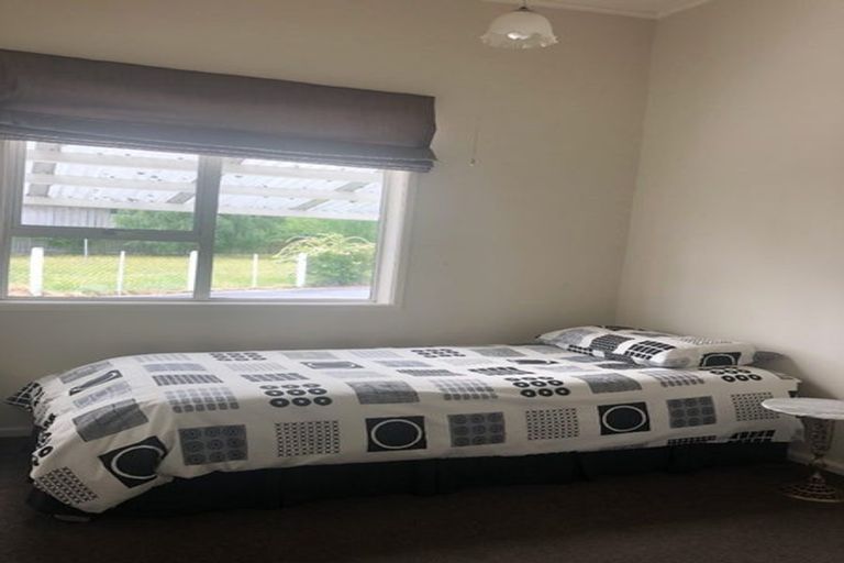 Photo of property in 2/12 Parata Street, Two Mile Bay, Taupo, 3330