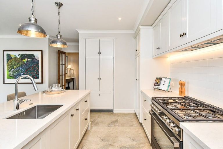 Photo of property in 6 Francesco Drive, Karaka, Papakura, 2113