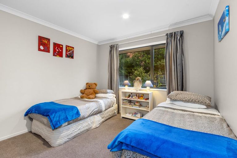 Photo of property in 10 Mokihi Gardens, Hillmorton, Christchurch, 8024